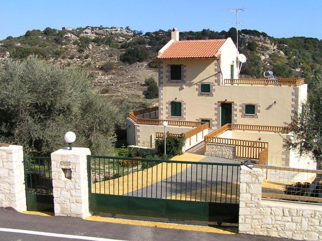 Stratos Villas Kaloniktis Pokój zdjęcie
